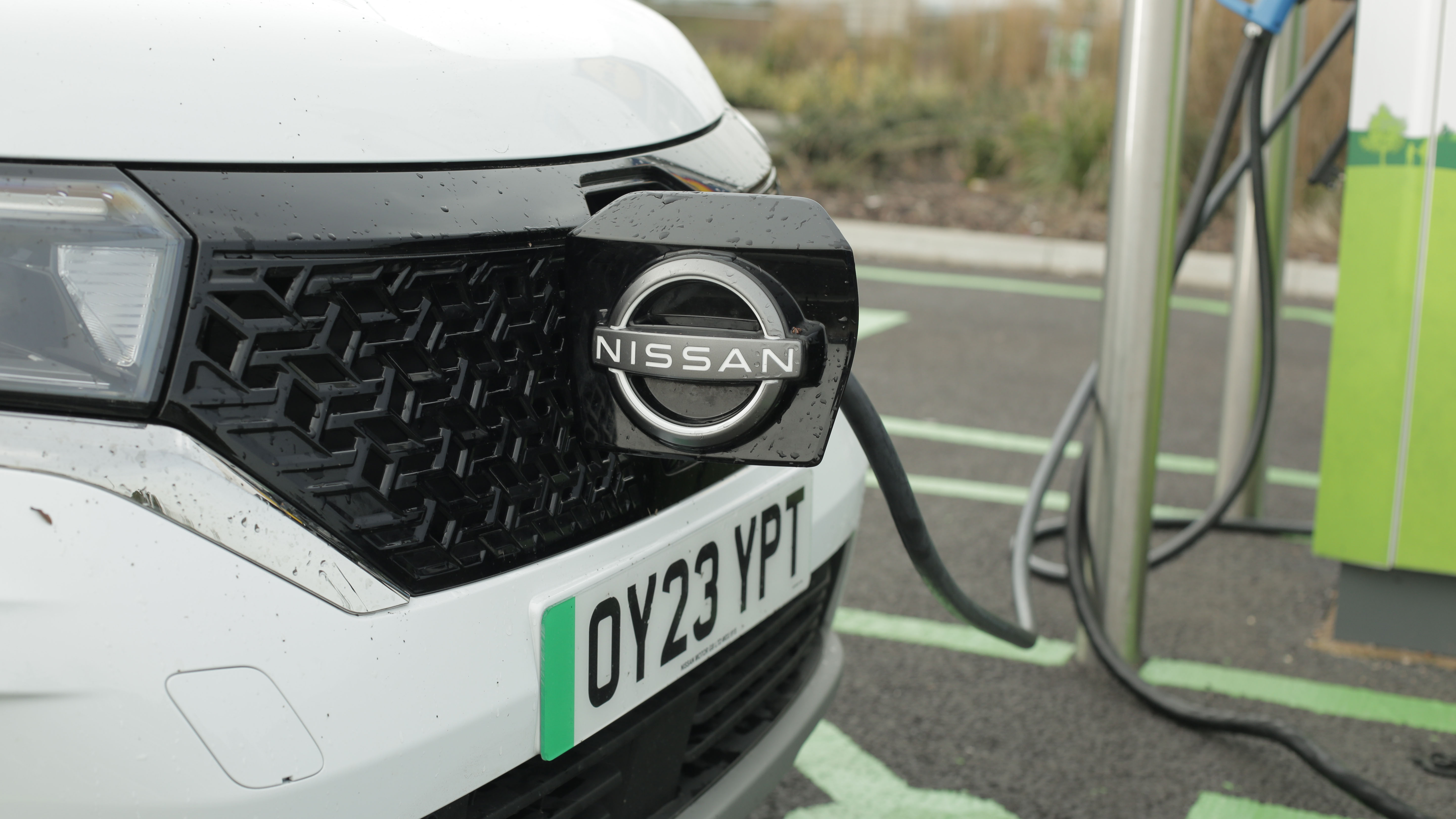 NISSAN TOWNSTAR L1 PETROL 1.3 Tekna Van Auto [Safety]